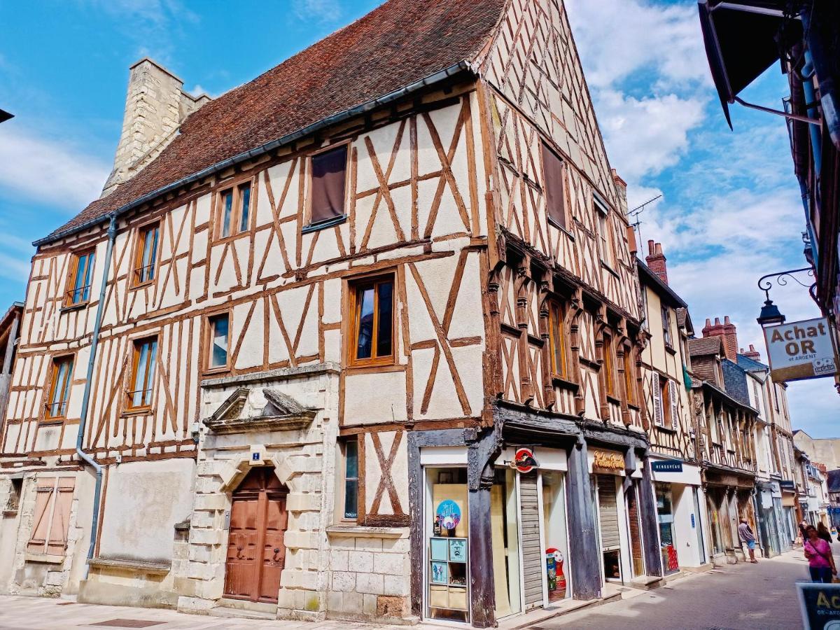 2 Pieces Totalement Renove Au Coeur De Bourges Apartment Ngoại thất bức ảnh