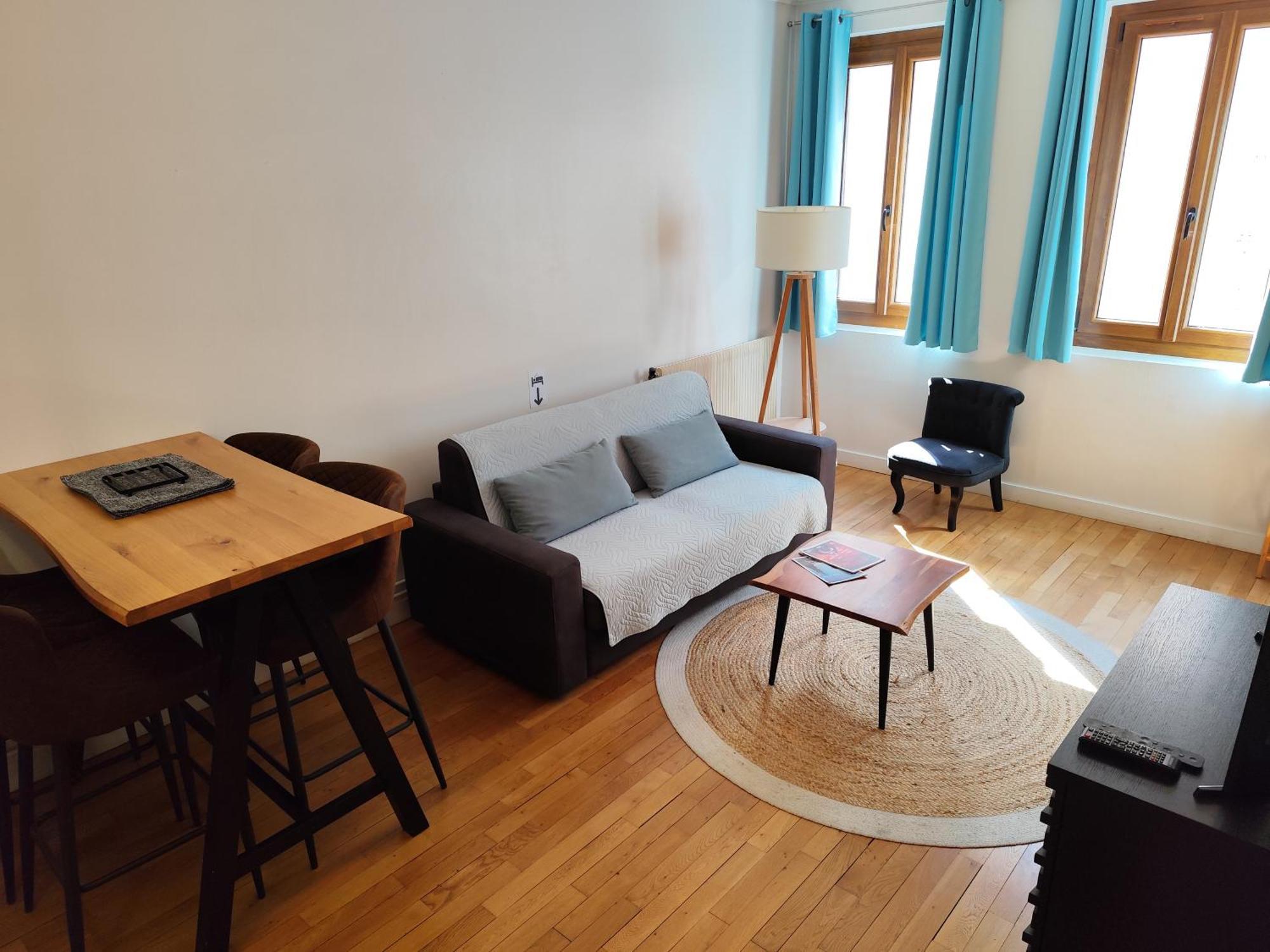 2 Pieces Totalement Renove Au Coeur De Bourges Apartment Ngoại thất bức ảnh