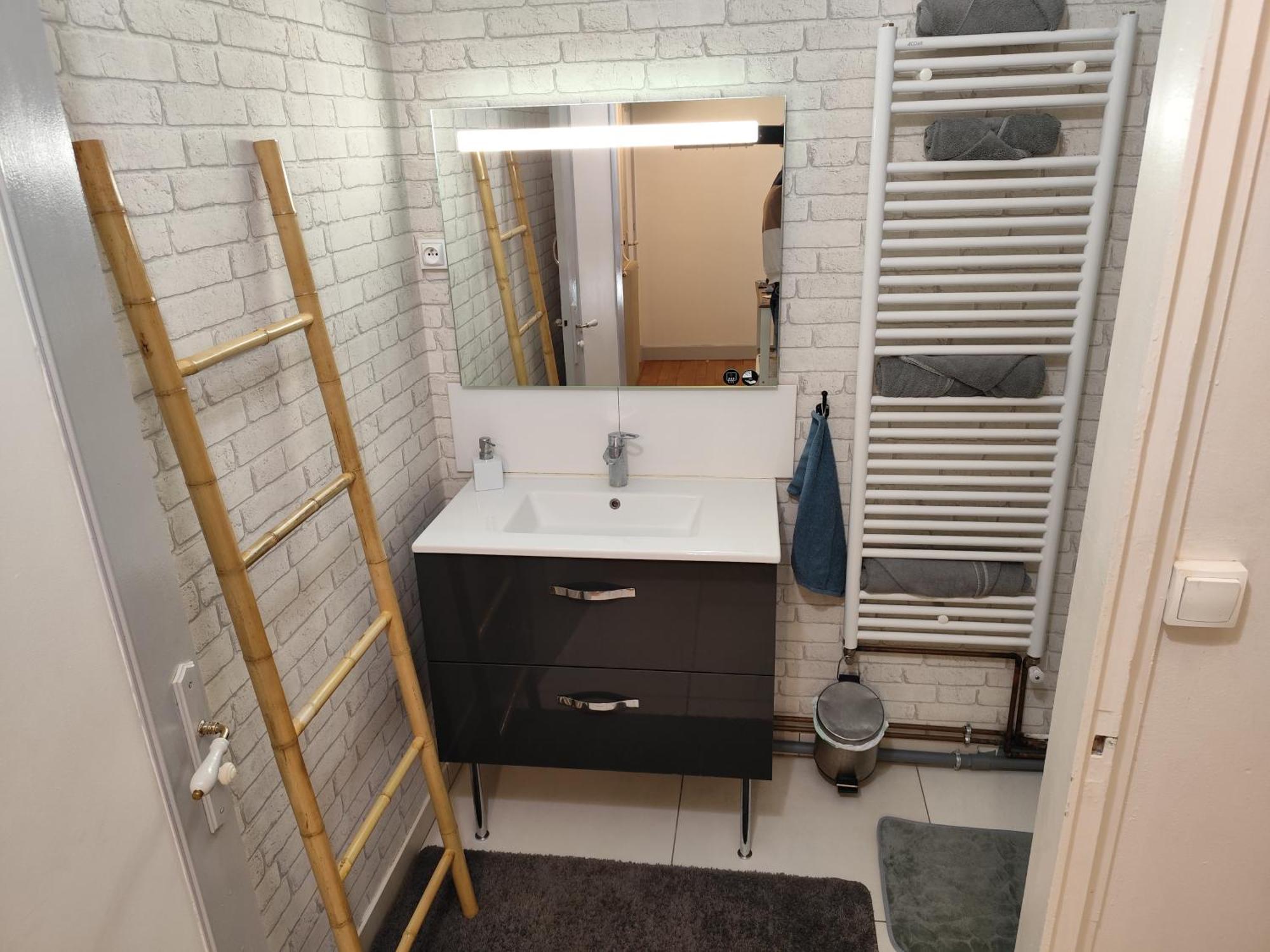 2 Pieces Totalement Renove Au Coeur De Bourges Apartment Ngoại thất bức ảnh